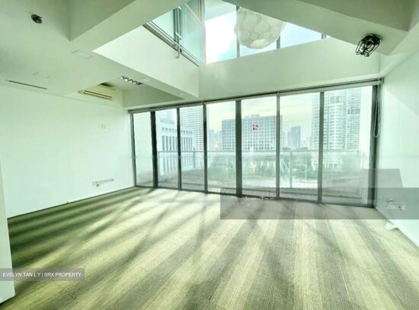 Southbank (D7), Office #460173961